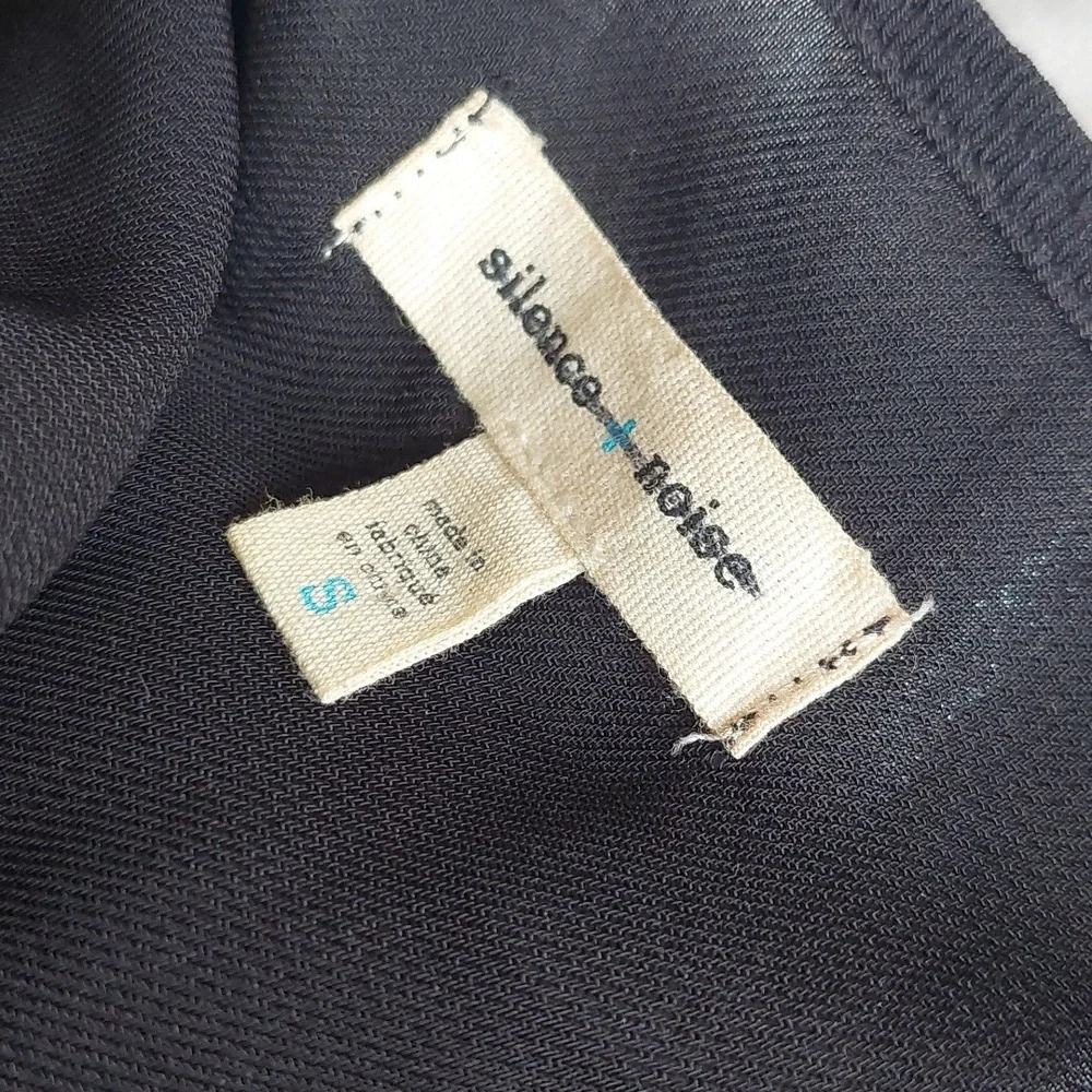 Lightweight Jacket - Picture 2 of 6